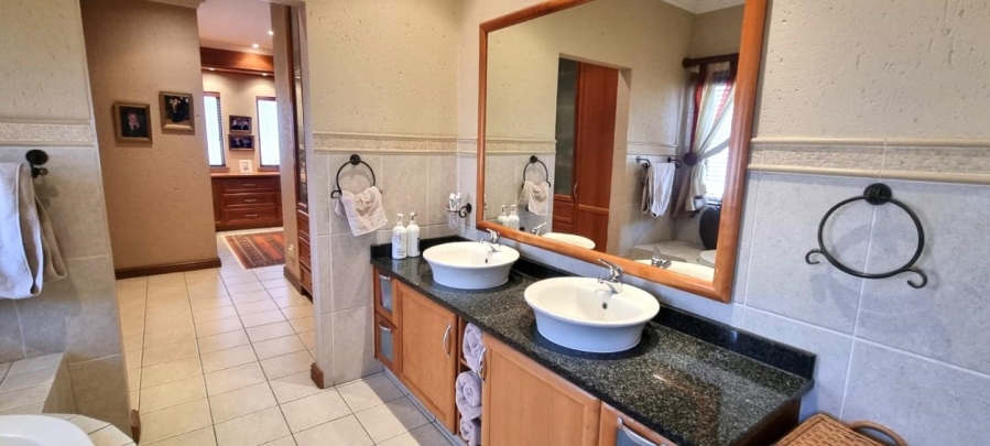 4 Bedroom Property for Sale in Beyers Park Gauteng