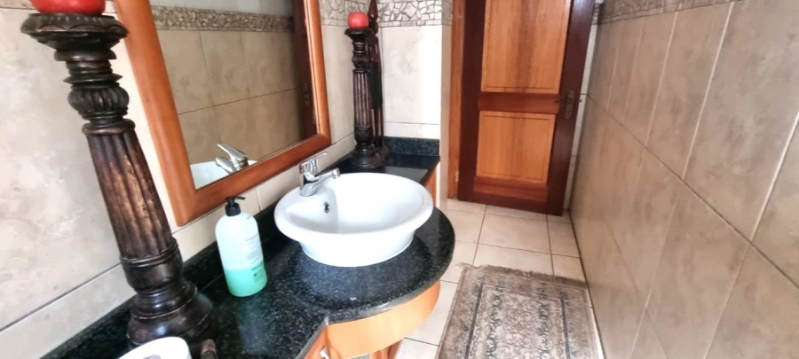 4 Bedroom Property for Sale in Beyers Park Gauteng