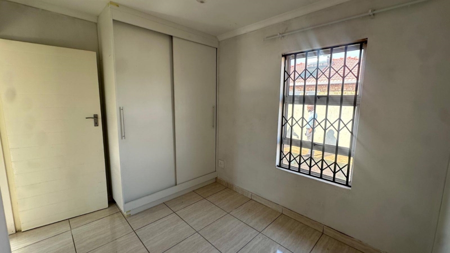 2 Bedroom Property for Sale in Alliance Gauteng