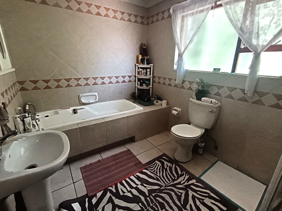 4 Bedroom Property for Sale in Bartlett Gauteng