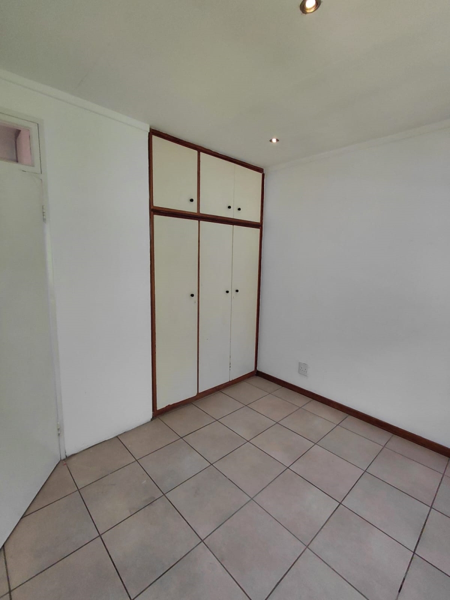 2 Bedroom Property for Sale in Bramley Park Gauteng
