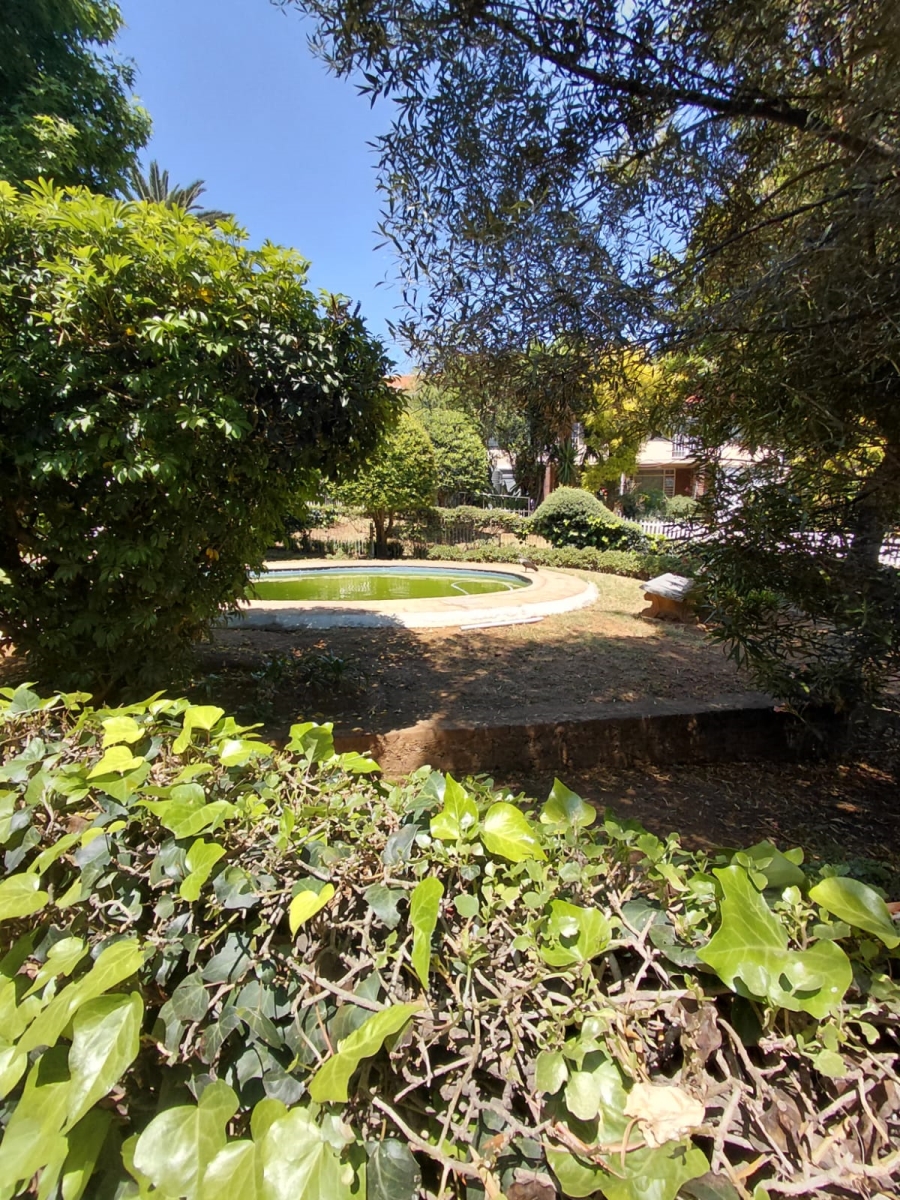 2 Bedroom Property for Sale in Bramley Park Gauteng