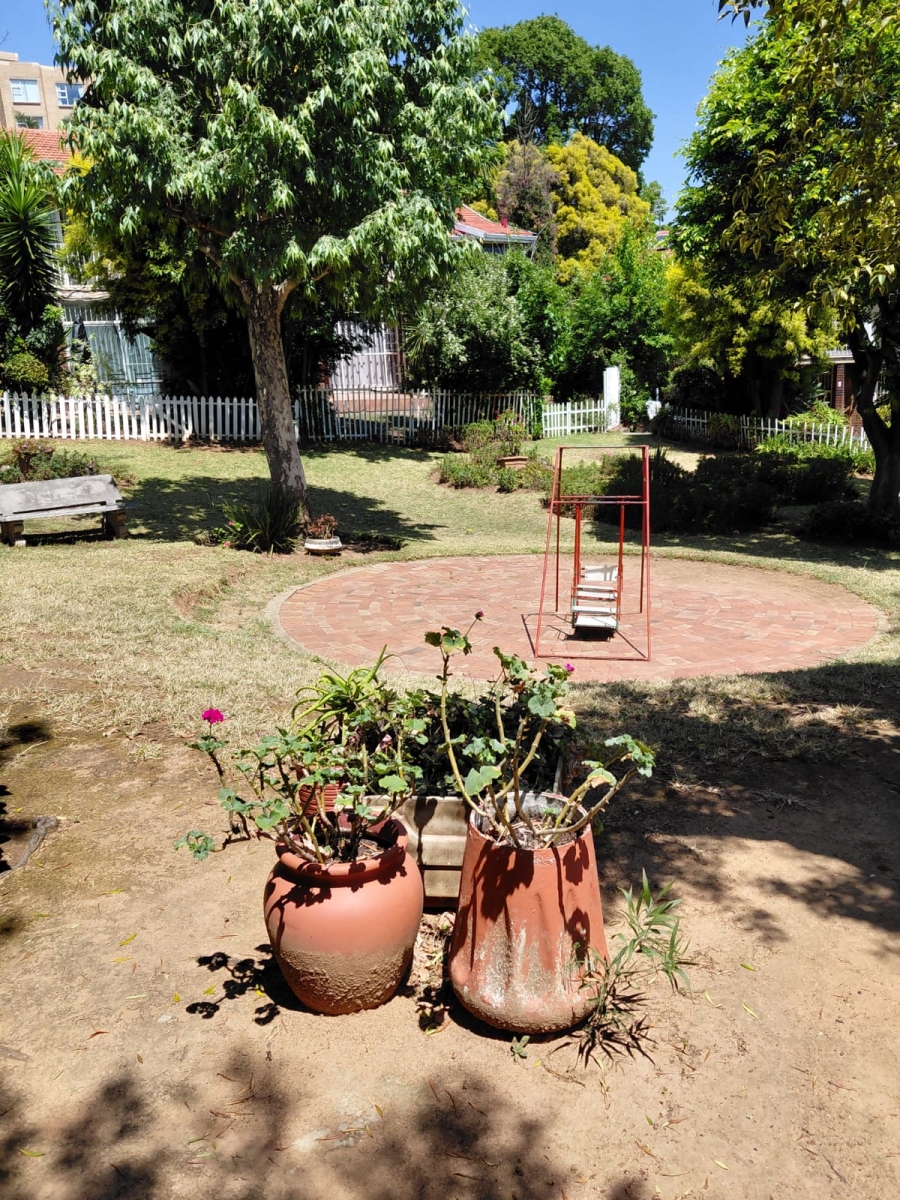 2 Bedroom Property for Sale in Bramley Park Gauteng