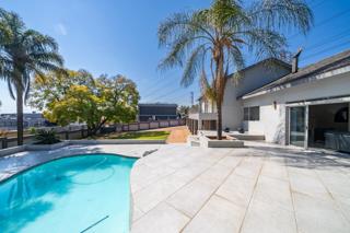 4 Bedroom Property for Sale in Bedfordview Gauteng