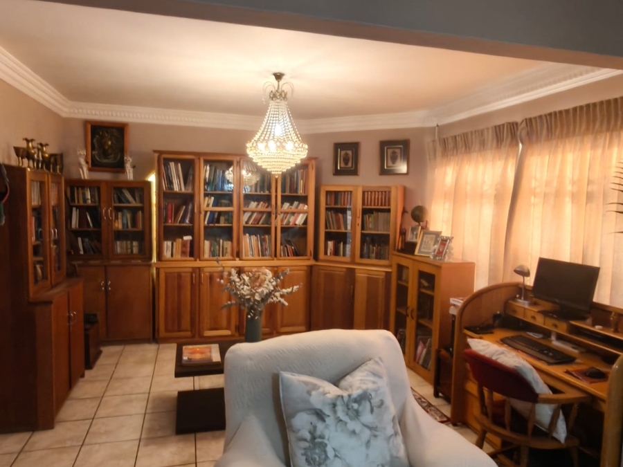 3 Bedroom Property for Sale in Edleen Gauteng