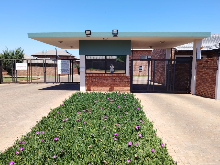 3 Bedroom Property for Sale in Slaterville A H Gauteng