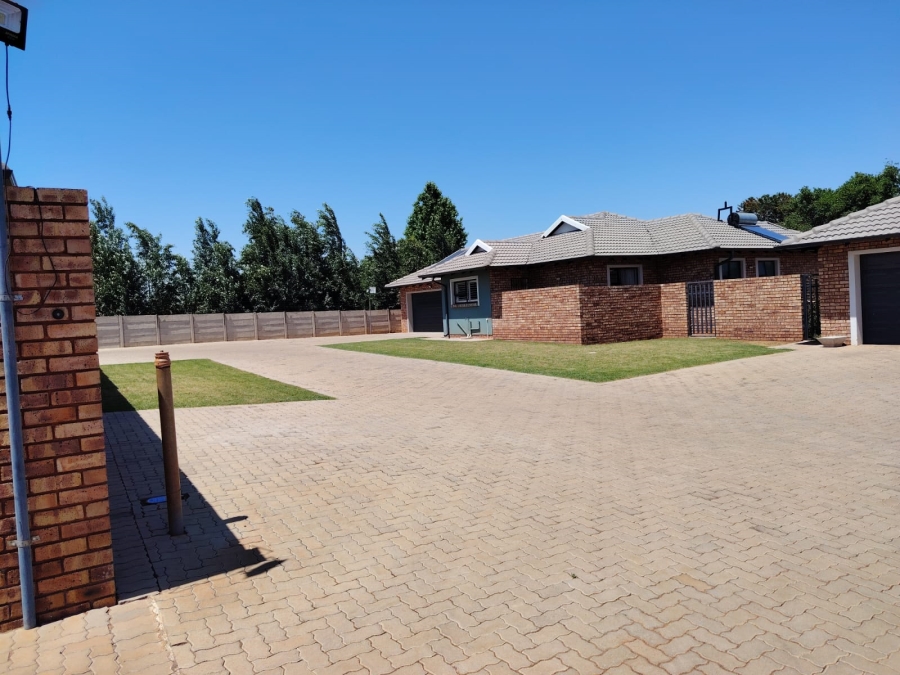 3 Bedroom Property for Sale in Slaterville A H Gauteng