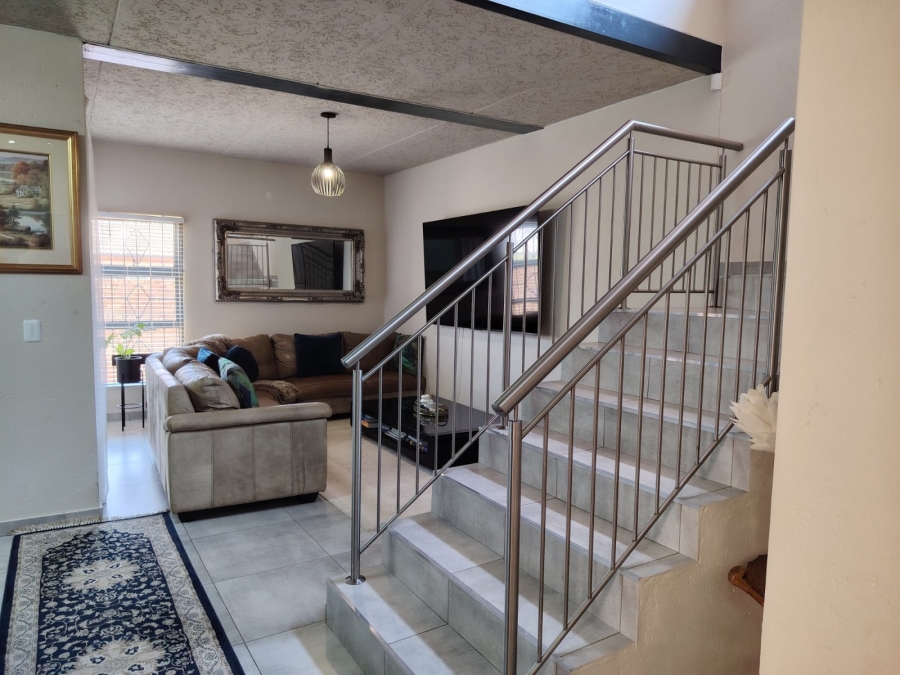 3 Bedroom Property for Sale in Slaterville A H Gauteng