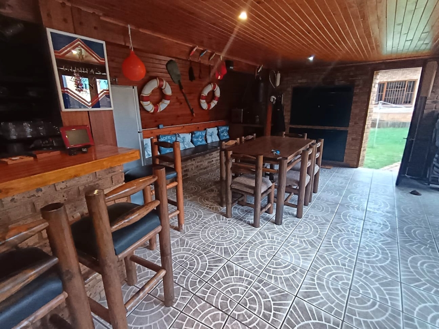 4 Bedroom Property for Sale in Bartlett Gauteng