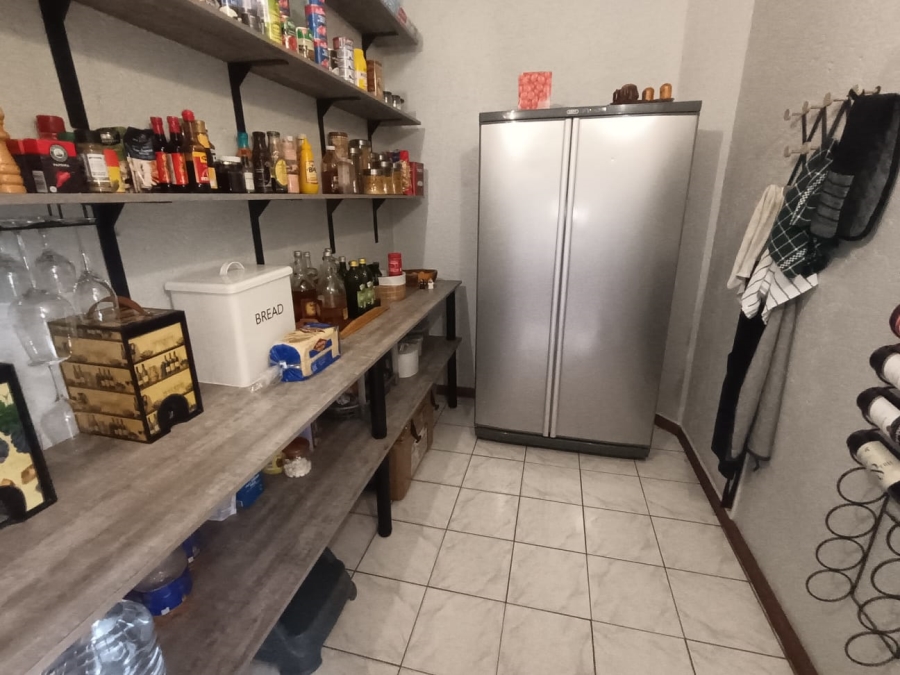 4 Bedroom Property for Sale in Bartlett Gauteng