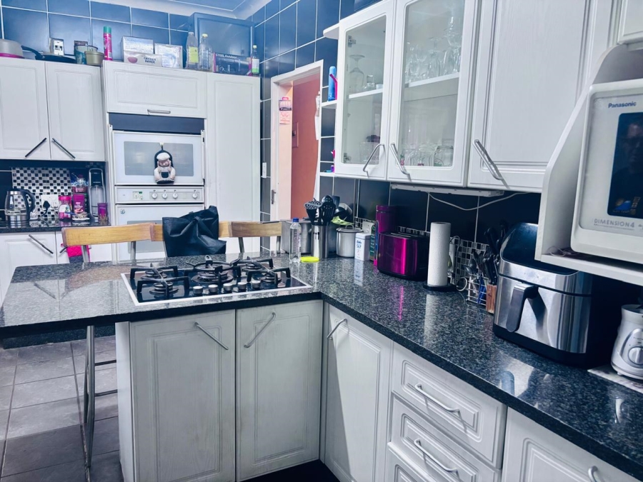 3 Bedroom Property for Sale in Lilianton Gauteng