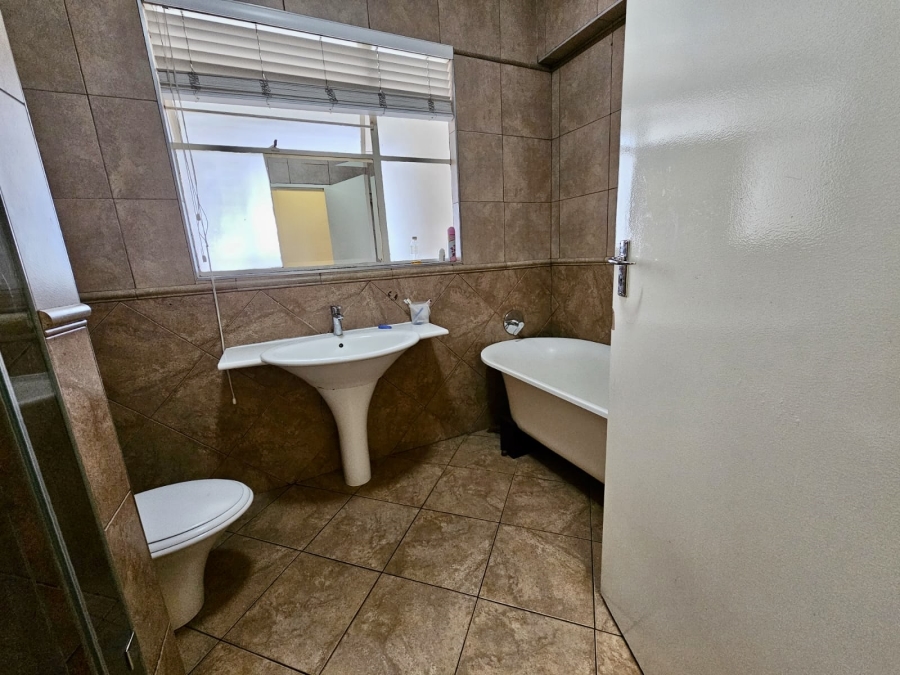 3 Bedroom Property for Sale in Killarney Gauteng