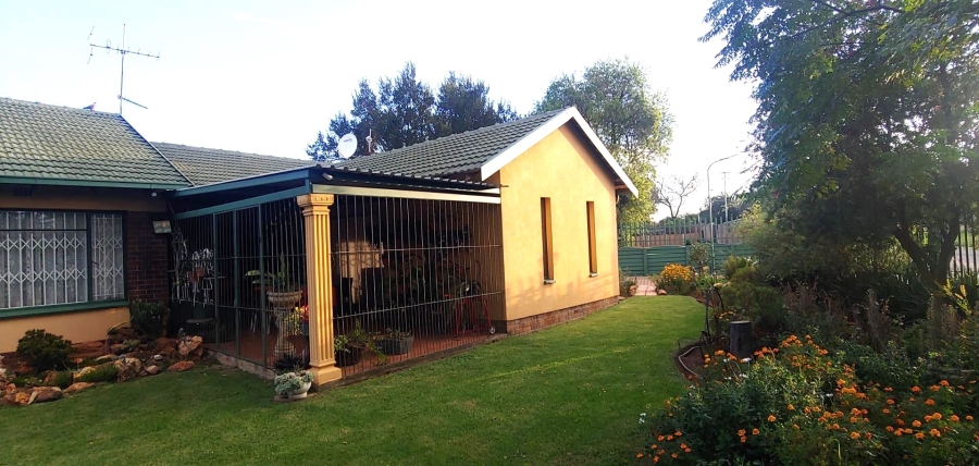 3 Bedroom Property for Sale in Modder East Gauteng