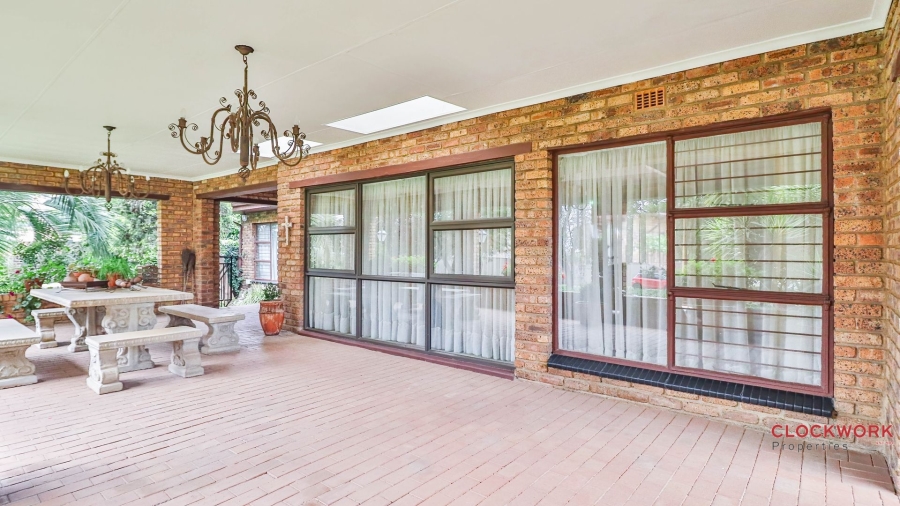 3 Bedroom Property for Sale in Dunnottar Gauteng