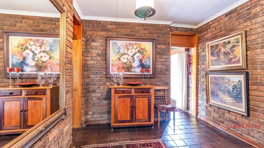 3 Bedroom Property for Sale in Dunnottar Gauteng