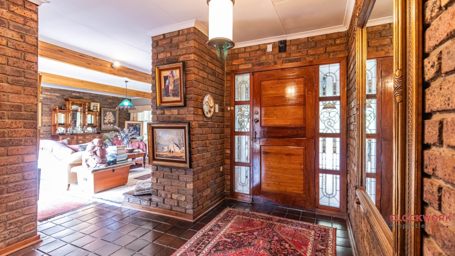 3 Bedroom Property for Sale in Dunnottar Gauteng