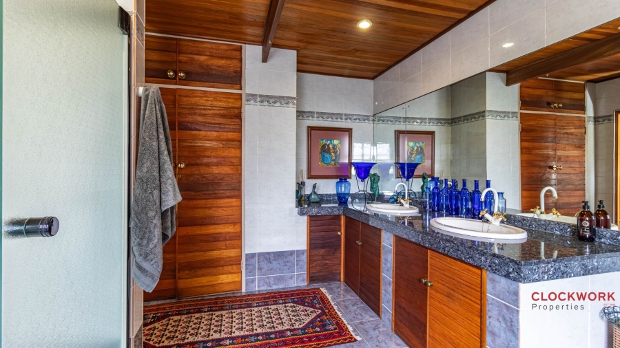 3 Bedroom Property for Sale in Dunnottar Gauteng