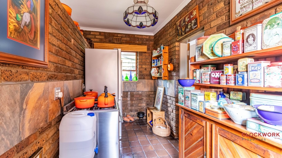 3 Bedroom Property for Sale in Dunnottar Gauteng