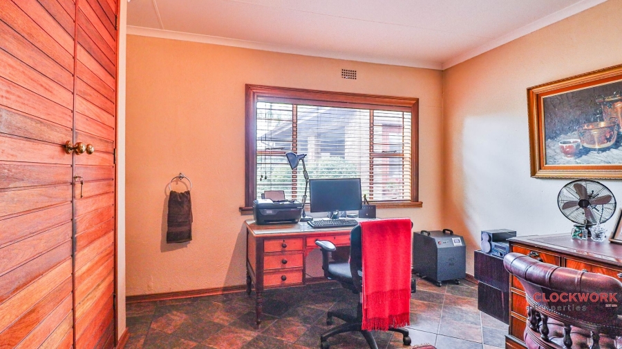 3 Bedroom Property for Sale in Dunnottar Gauteng