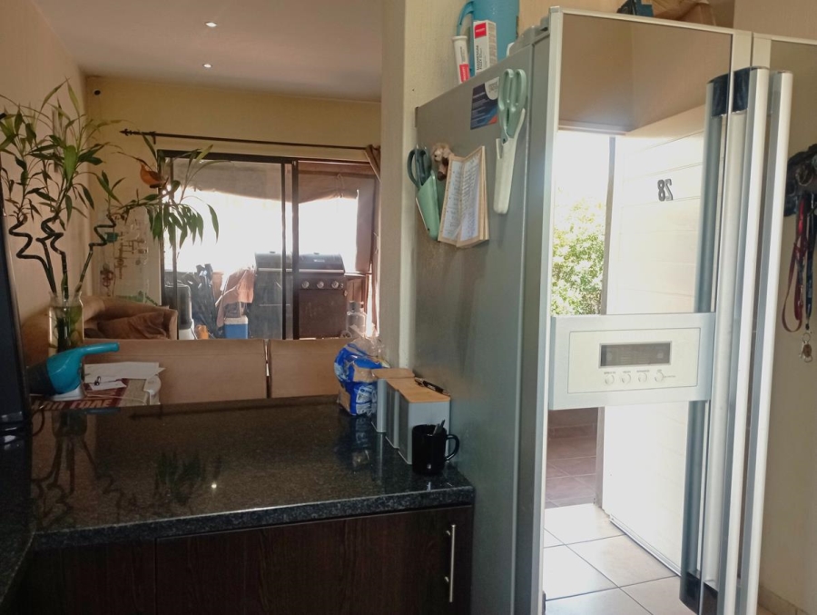 3 Bedroom Property for Sale in Mulbarton Gauteng