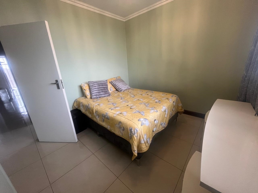 2 Bedroom Property for Sale in Dowerglen Gauteng