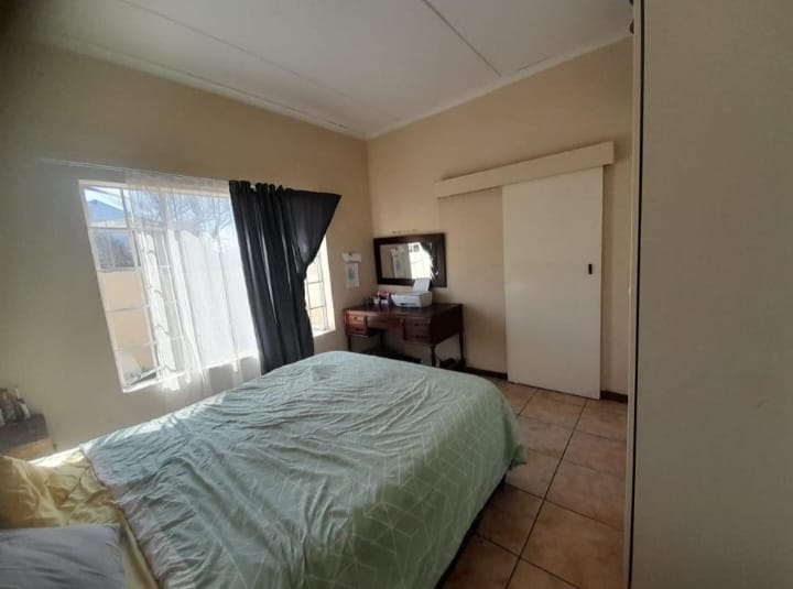 2 Bedroom Property for Sale in Northgate Gauteng