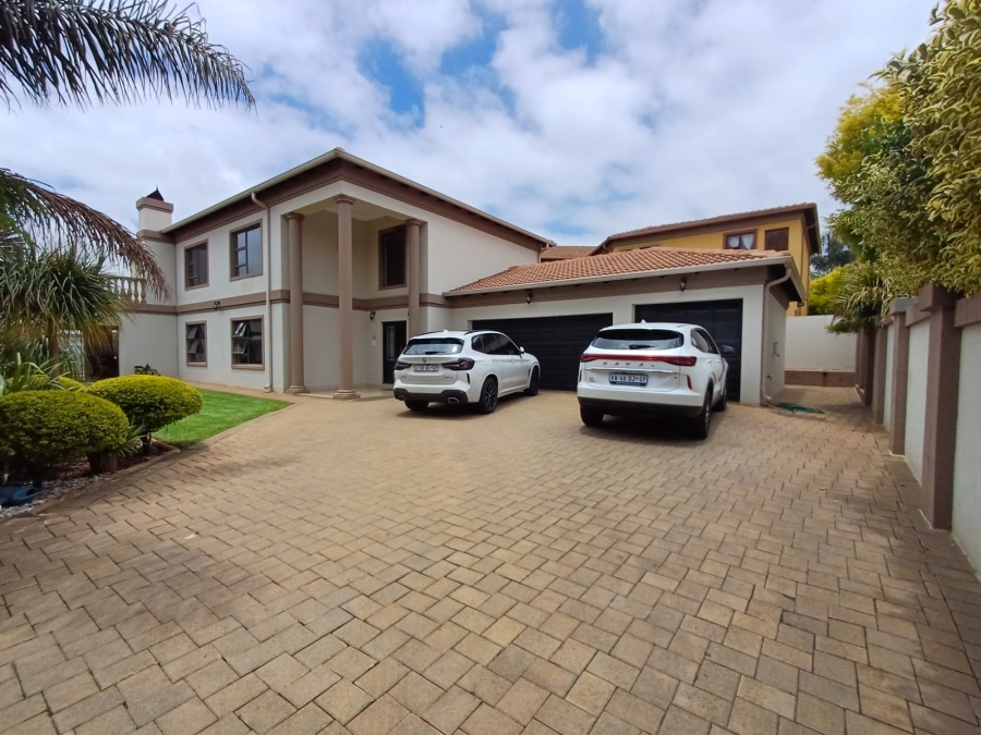 4 Bedroom Property for Sale in Glen Erasmia Gauteng