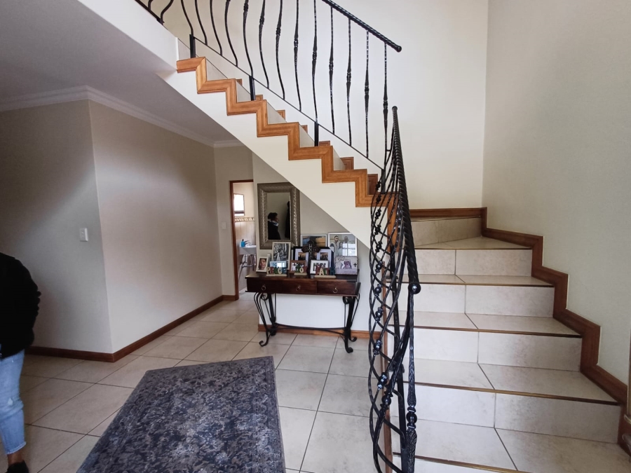 4 Bedroom Property for Sale in Glen Erasmia Gauteng