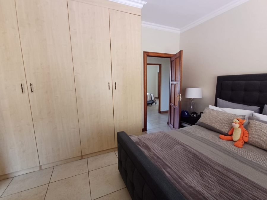 4 Bedroom Property for Sale in Glen Erasmia Gauteng