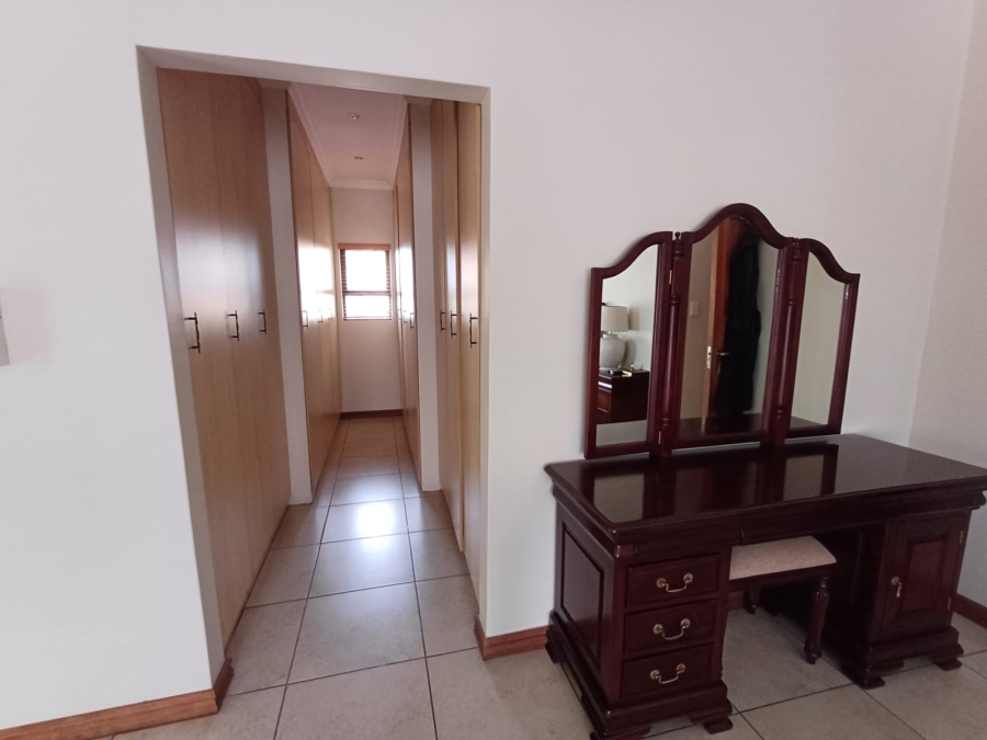 4 Bedroom Property for Sale in Glen Erasmia Gauteng