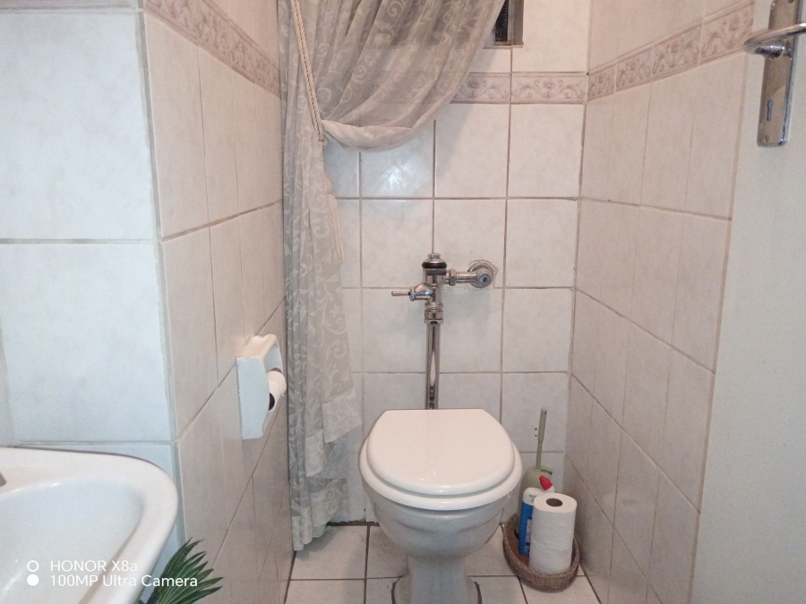 2 Bedroom Property for Sale in Denlee Gauteng