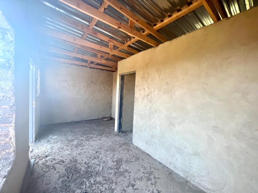 4 Bedroom Property for Sale in Mohlakeng Gauteng