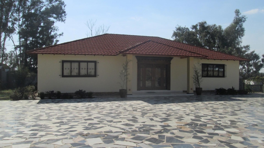 5 Bedroom Property for Sale in Linbro Park Gauteng