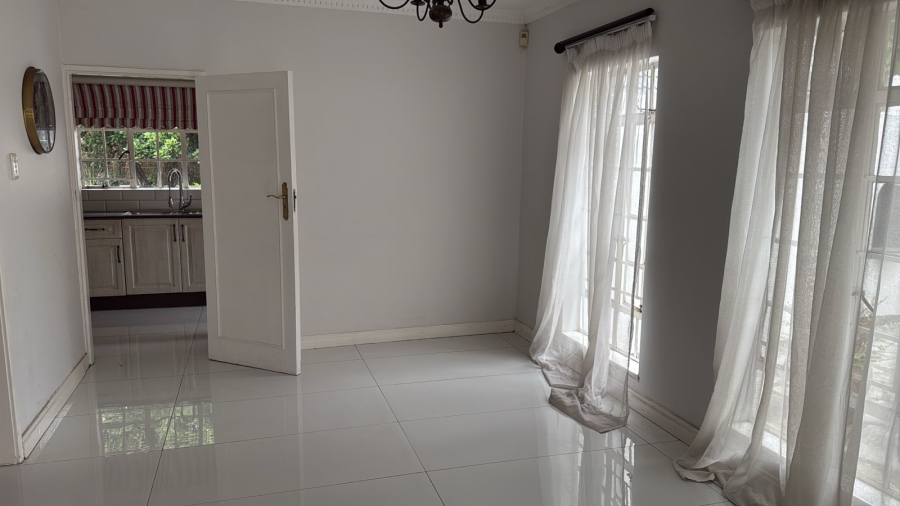 5 Bedroom Property for Sale in Klevehill Park Gauteng