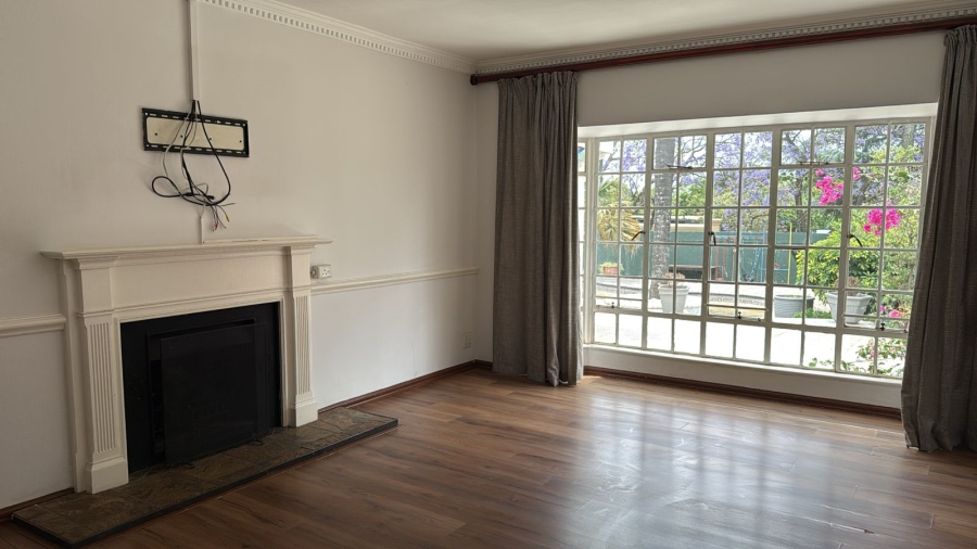 5 Bedroom Property for Sale in Klevehill Park Gauteng