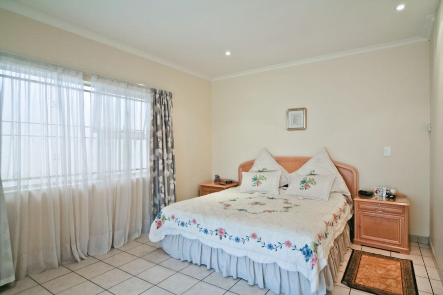 3 Bedroom Property for Sale in Observatory Gauteng
