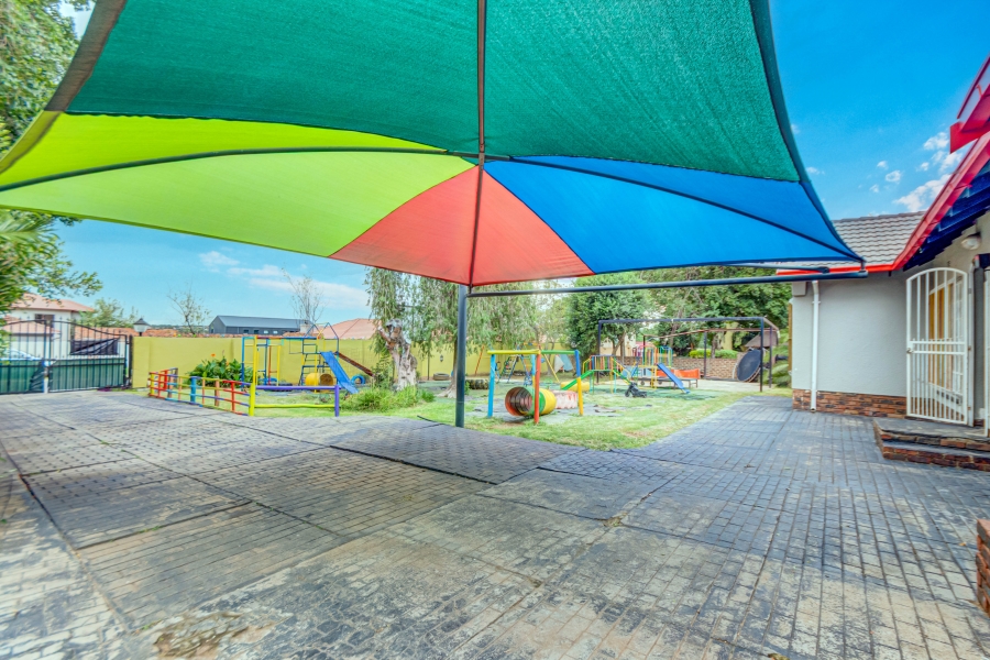 3 Bedroom Property for Sale in Noordwyk Gauteng