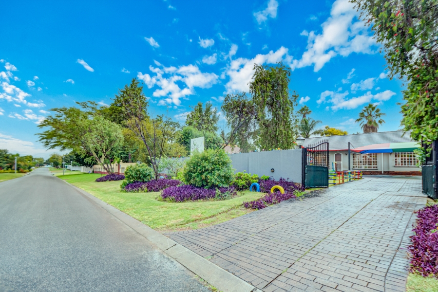 3 Bedroom Property for Sale in Noordwyk Gauteng