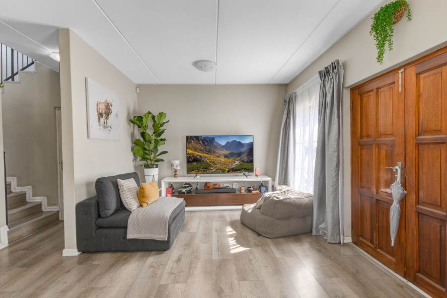 4 Bedroom Property for Sale in Kyalami Gauteng