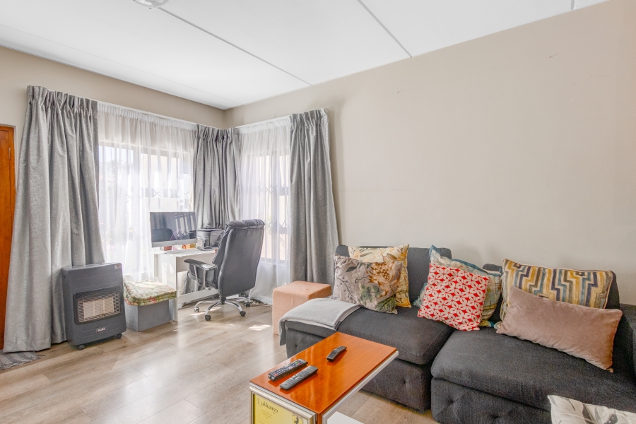 4 Bedroom Property for Sale in Kyalami Gauteng