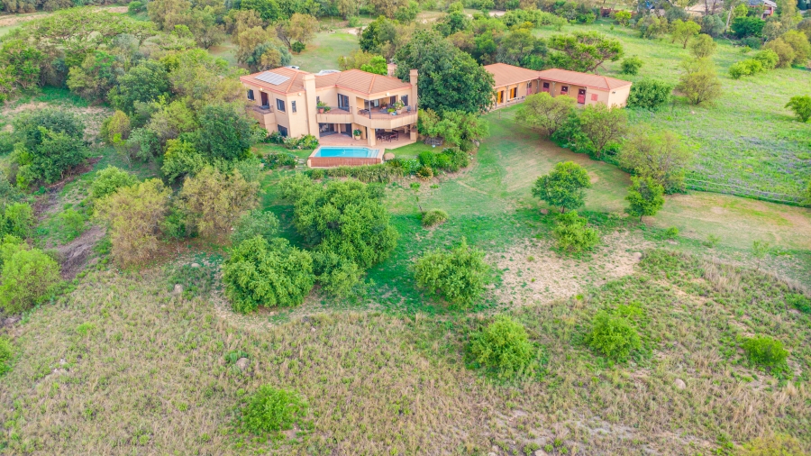 4 Bedroom Property for Sale in Chartwell Gauteng