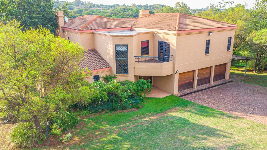 4 Bedroom Property for Sale in Chartwell Gauteng