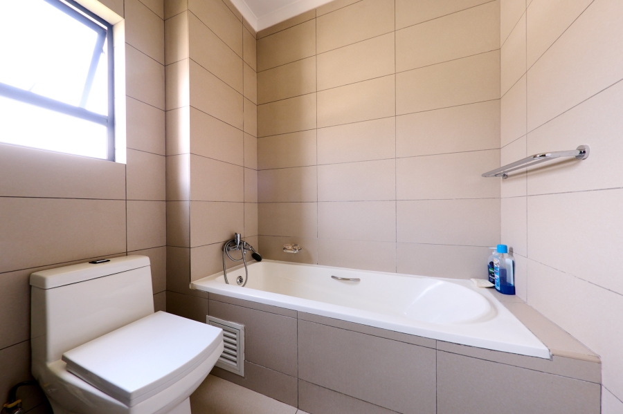 2 Bedroom Property for Sale in Carlswald Gauteng