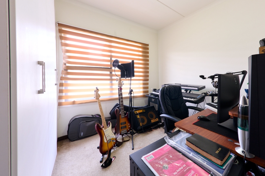 2 Bedroom Property for Sale in Carlswald Gauteng