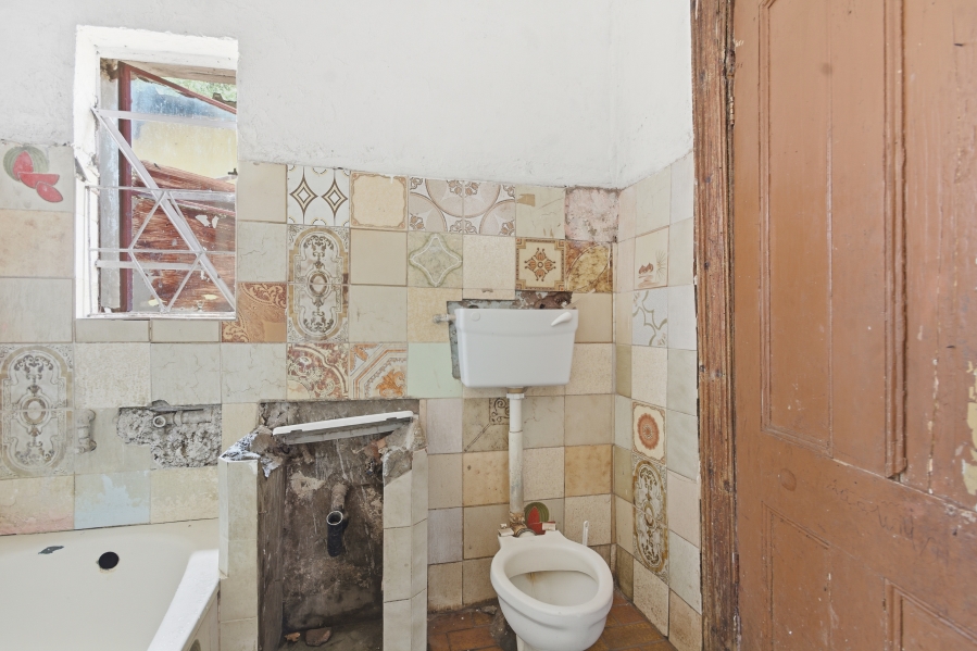 10 Bedroom Property for Sale in Bertrams Gauteng