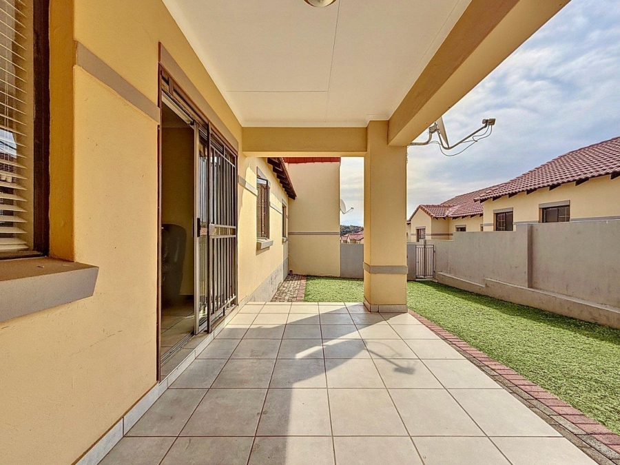 2 Bedroom Property for Sale in Mooikloof Ridge Gauteng