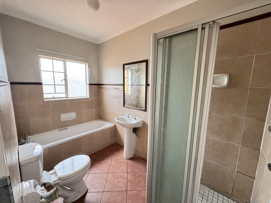 2 Bedroom Property for Sale in Mooikloof Ridge Gauteng