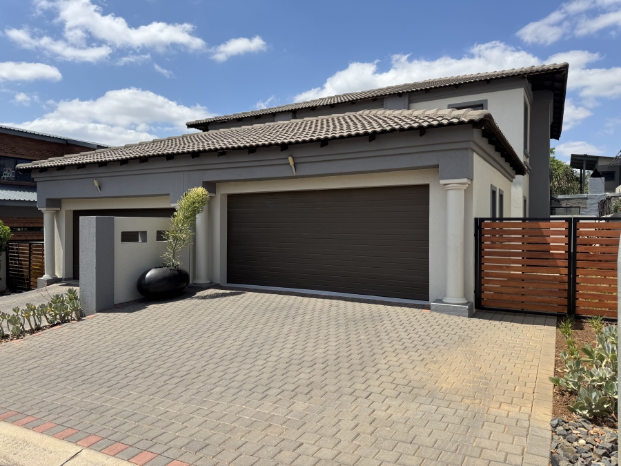 3 Bedroom Property for Sale in Olympus AH Gauteng