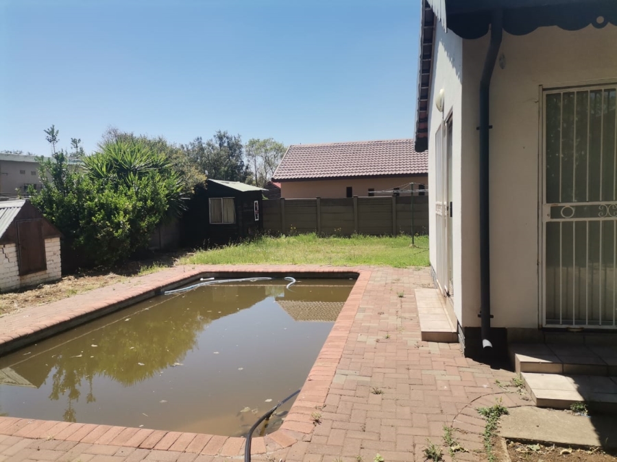 5 Bedroom Property for Sale in Vanderbijlpark SE 6 Gauteng