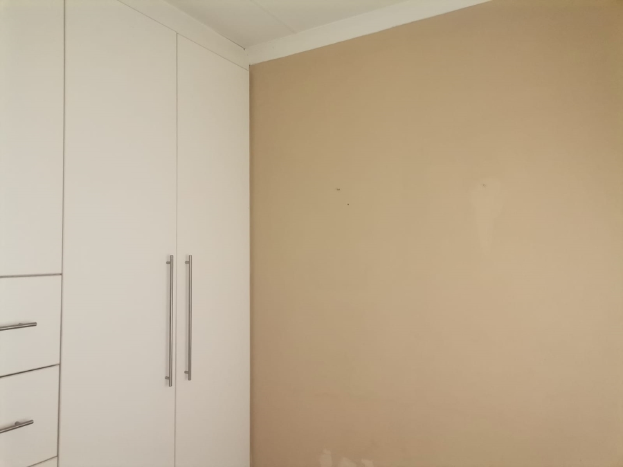 5 Bedroom Property for Sale in Vanderbijlpark SE 6 Gauteng